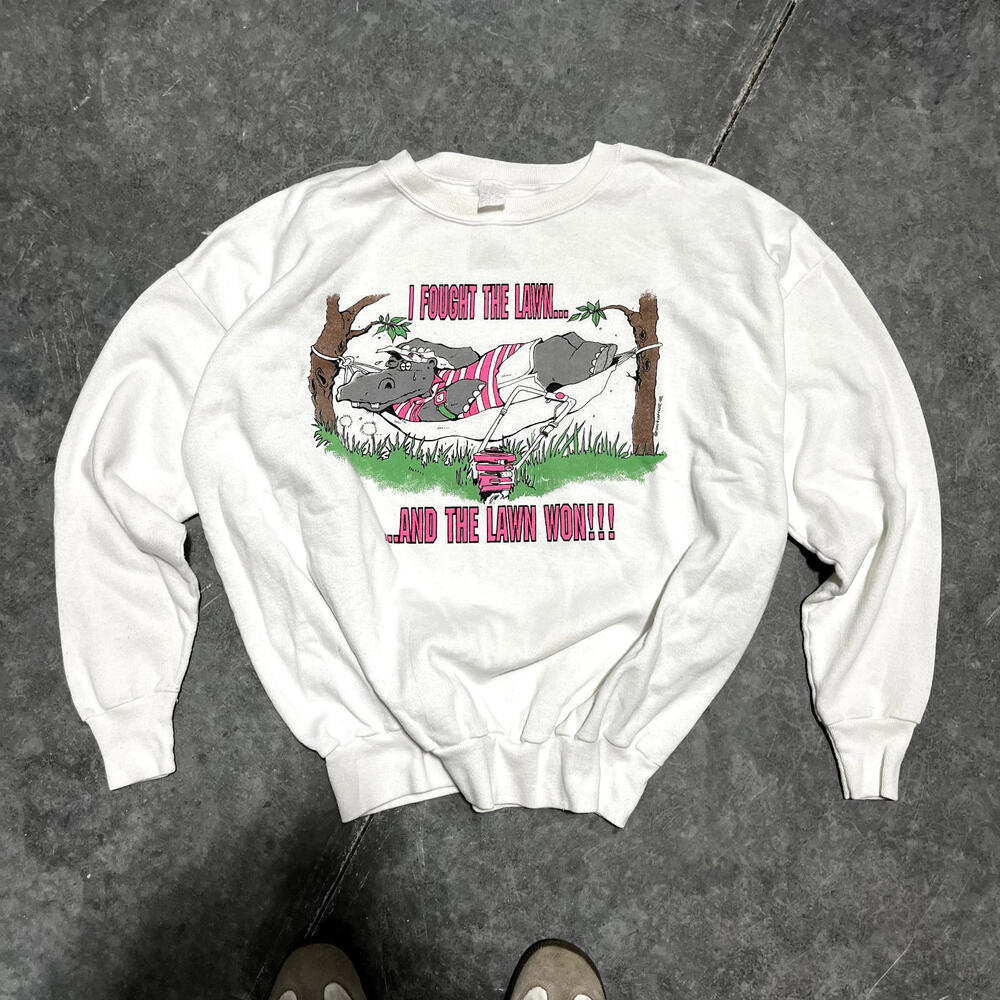 Vintage I Fought the Lawn and The Lawn Won SweatShirt Men's XXL White 90s